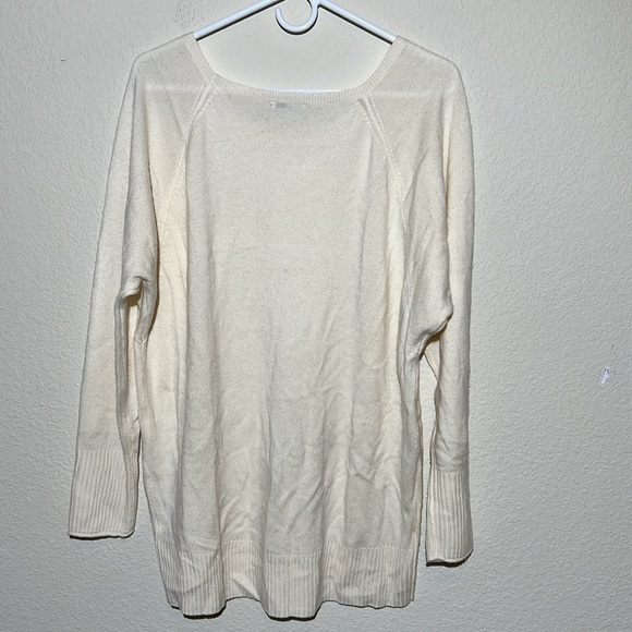 Halogen Cashmere Wool Sweater - Picture 3 of 6